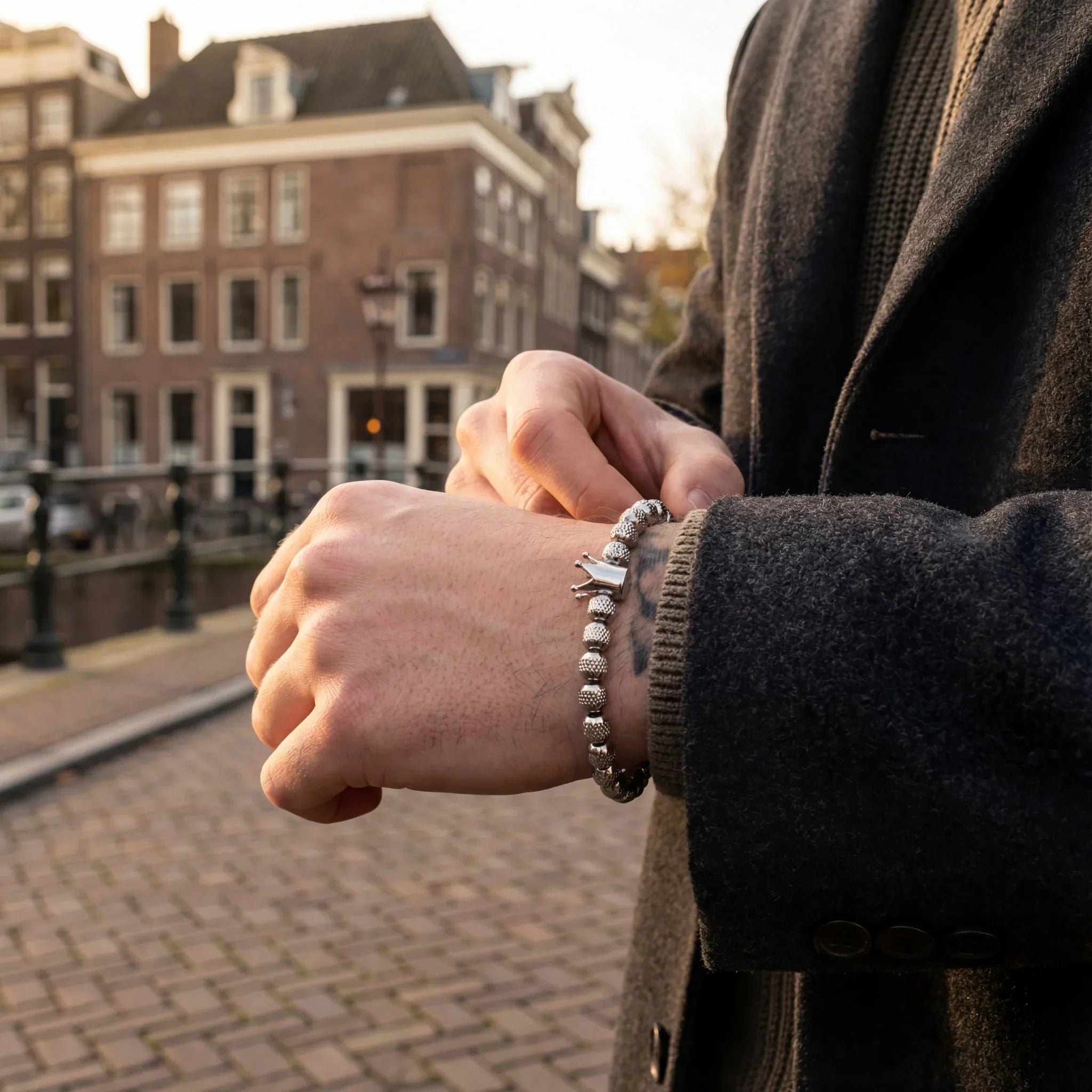 Crown Bracelet (Silver)