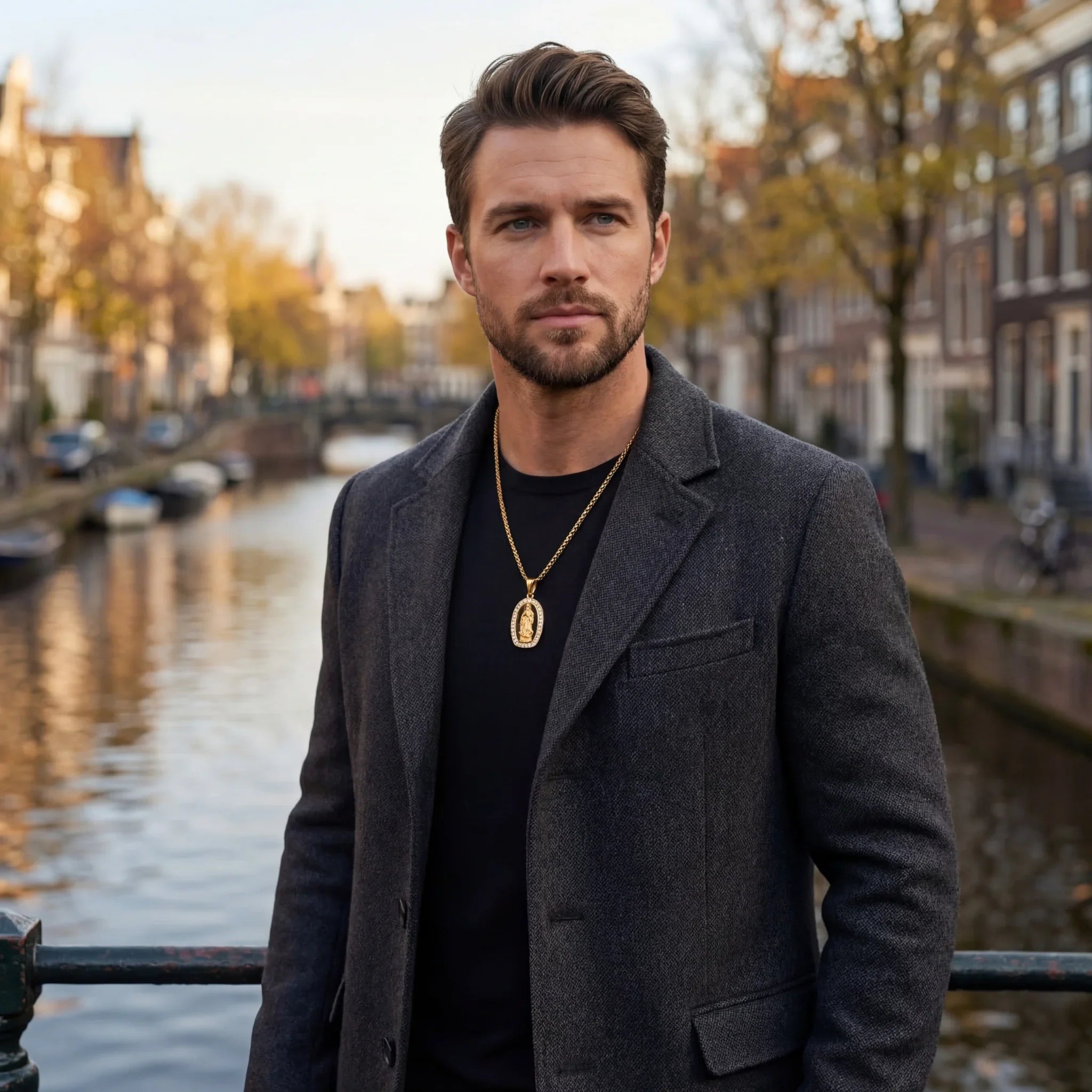 Virgin Mary Iced Pendant (Gold)