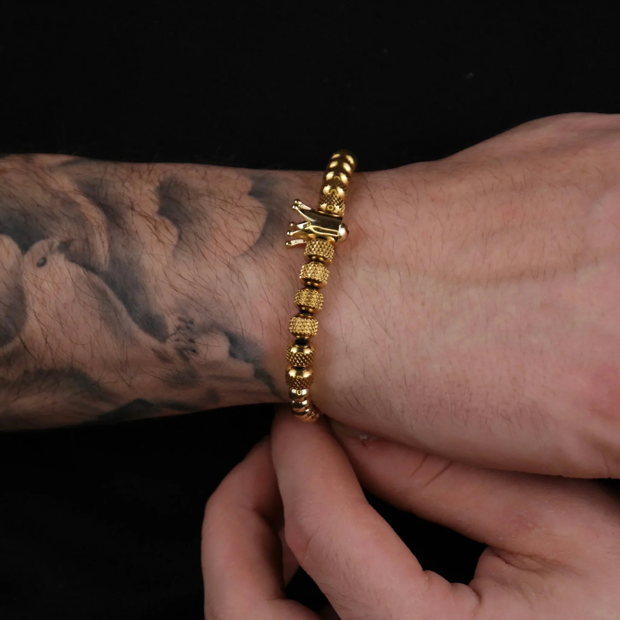 Crown Bracelet (18K Gold) - DeRuiterDR.
